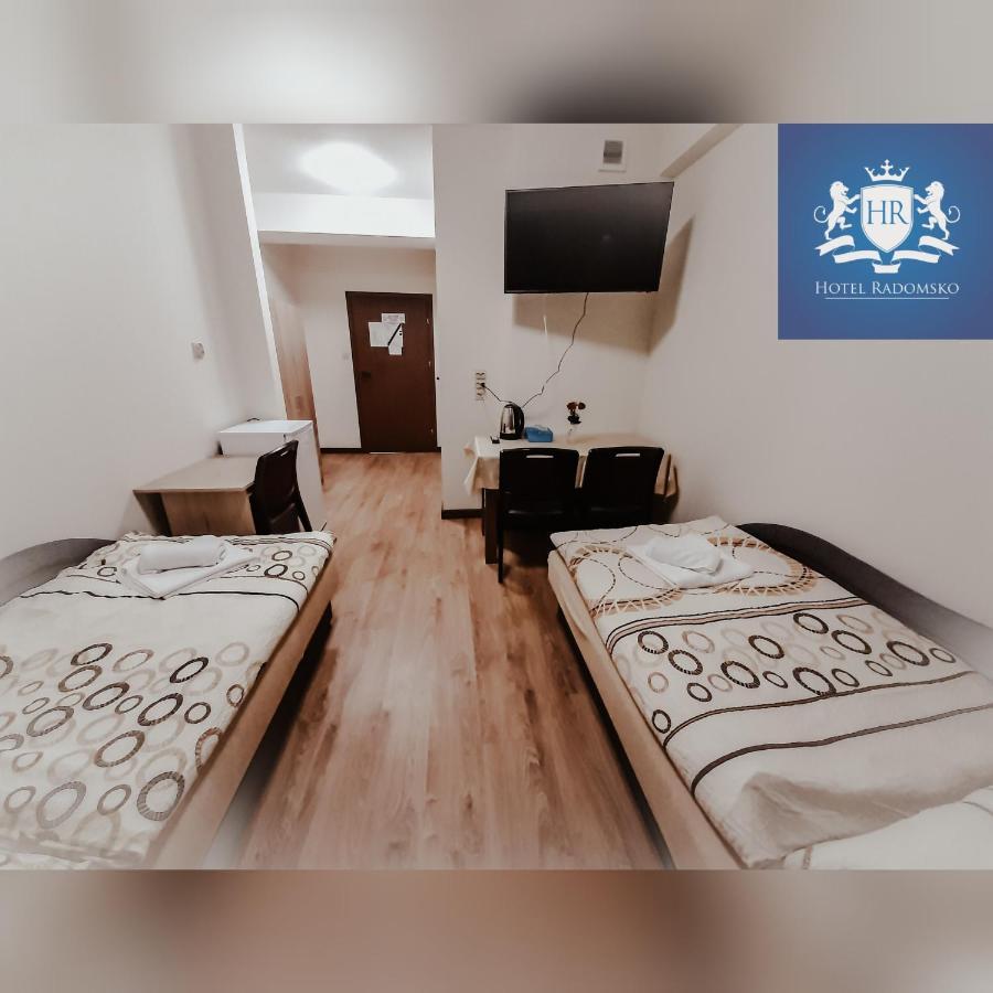 Hotel Radomsko Buitenkant foto