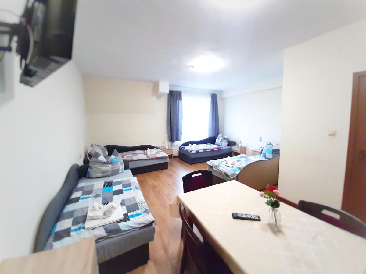 Hotel Radomsko Buitenkant foto